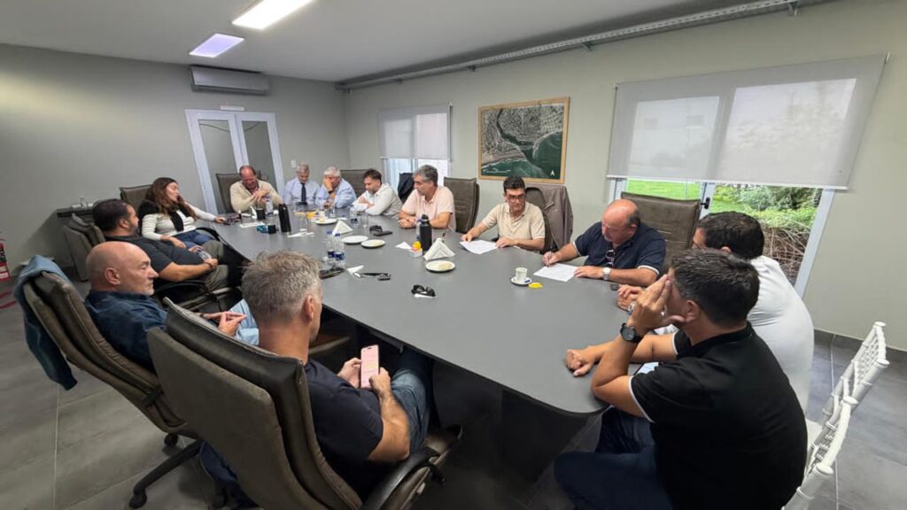 Puerto Quequén alcanza un acuerdo para destrabar el conflicto con el sector del transporte