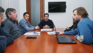 Municipios del Sudeste Bonaerense Buscan Fortalecer Reclamos Frente al Gobierno Provincial