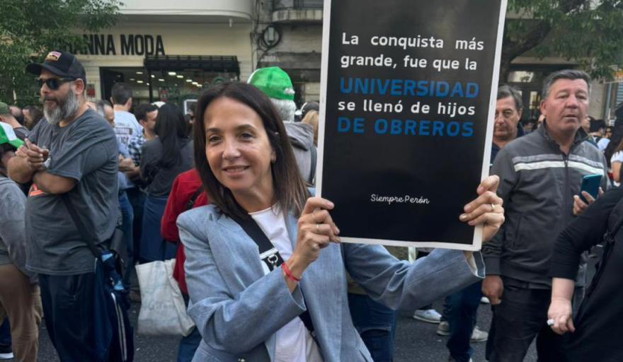 Sánchez Jauregui llama a la acción a las familias rurales en defensa de la educación pública