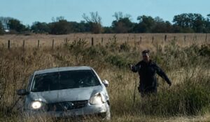 Un episodio de violencia en Junín: la fuga en vehículo y el riesgo de ataque con bombas molotov
