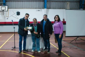 Quequén: El Centro de Educación Física Nº 76 recupera su gimnasio principal gracias a la colaboración del Consorcio