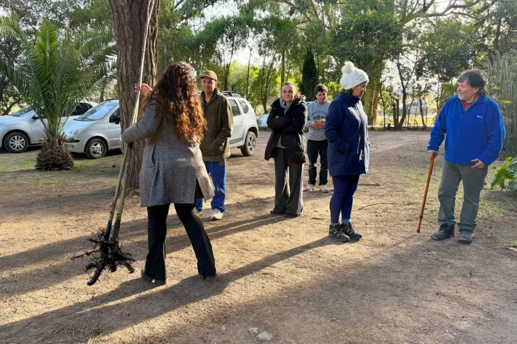 Continúa la Campaña Gratuita de Árboles Arbóreos en Necochea