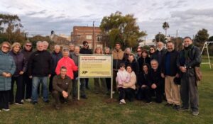 Vecinos de Necochea mantienen viva la memoria del Crucero General Belgrano