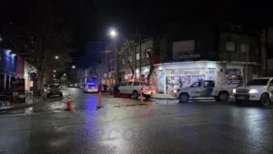 Accidente en Necochea: Motociclista herido en colisión en intersección de calles 63 y 60