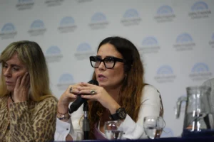 En el Congreso, diputados y senadores discutieron la posible modificación del régimen de Zona Fría con intendentes del interior bonaerense