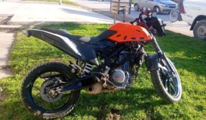 Moto con pedido de secuestro abandonada en Necochea: ¿quién es el conductor desaparecido?