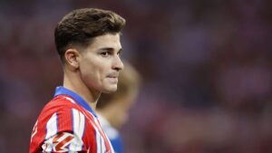 El Real Madrid y el Atlético de Madrid en un impasse por Julián Álvarez
