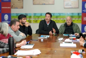 Comisión de Cultura recibe a funcionarios de Turismo y Cultura