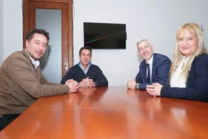 Intendente Rojas se reunió con el Cónsul de Italia para fortalecer lazos entre el Municipio y la comunidad italiana