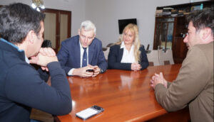 Reunión entre el Consulado Italiano y el Municipio de Necochea: Un Canal de Trabajo Conjunto