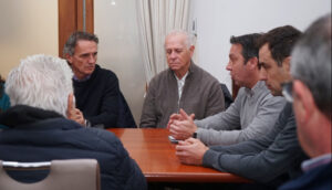 Encuentro entre el Ministro de Obras Públicas y Productores Rurales para Abordar las Inundaciones en Necochea