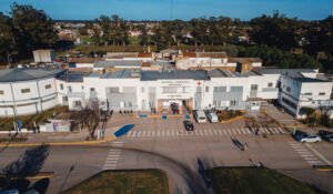 Mujer de 38 años sigue en terapia intensiva luego de caída en Necochea