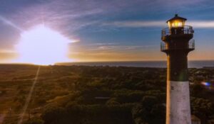 Pronóstico Meteorológico para Necochea y Quequén: Un Día Frío y Nublado Este Domingo