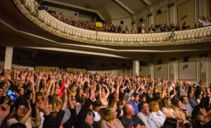 El Cine Teatro París de Necochea Celebra 95 Años: un Edificio de Cultura y Patrimonio