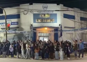 Ministerio de Obras Públicas celebra centenario frente a la presión de la semifinal del Torneo Prefederal