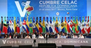 La Cáscara Vacía del Lenguaje Político