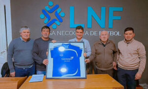 Consorcio de Gestión de Puerto Quequén lanza programa para promover hábitos saludables en jóvenes futbolistas